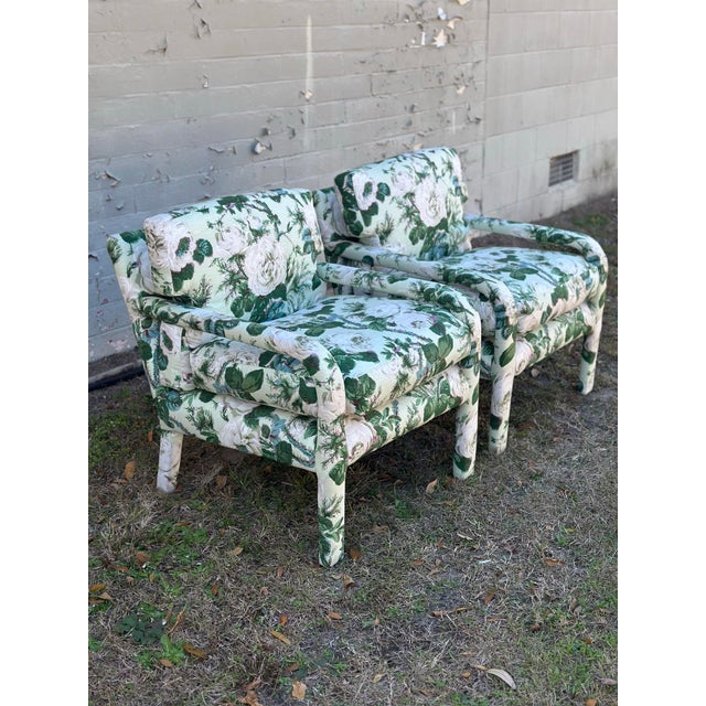 Vintage Parsons Chairs Reupholstered in Schumacher Floral Fabric For Sale - Image 10 of 11
