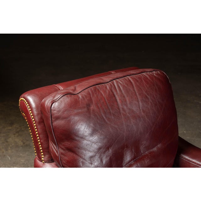 Late 20th Century Pair of Plush Leather Armchairs With Ottoman in Burgundy For Sale - Image 14 of 18