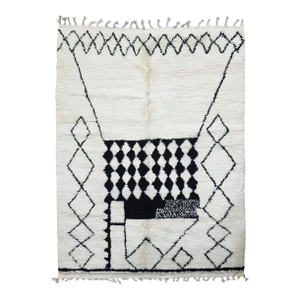 Black and Ivory Moroccan Rug - 9 X 6.3 Ft