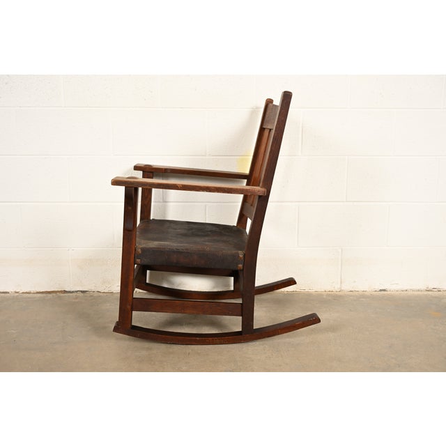Early 20th Century Gustav Stickley Antique Mission Oak Arts & Crafts Rocking Chair, Circa 1910 For Sale - Image 5 of 13