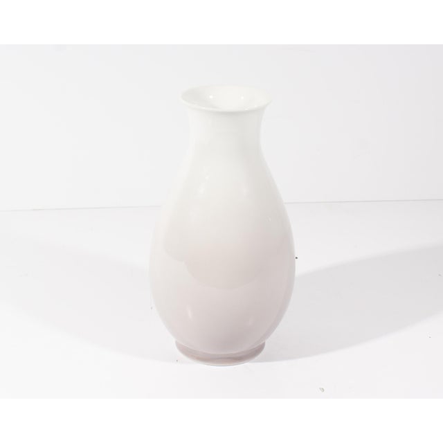 Realism Bing and Grondahl Denmark Porcelain Vase With Dogwood Blossoms For Sale - Image 3 of 6