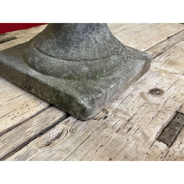 Medici Planters in Reconstituted Stone, 1970s, Set of 2 For Sale - Image 12 of 13