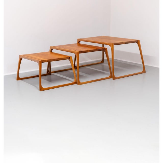 Sculptural Maple Nest of Three Tables, 1970s, Set of 3 For Sale - Image 9 of 16
