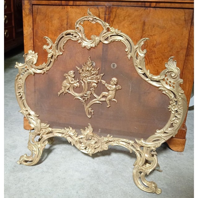 Large Gilt Bronze Fireplace Screen with Putti and Openwork Rocaille Decor For Sale - Image 5 of 7