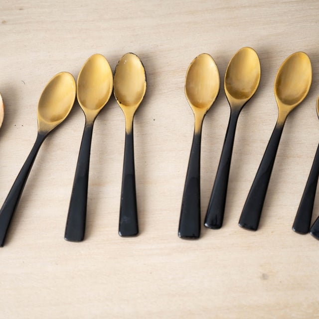 Miniature Japanese Maki-E Lacquer Sake Sets, c.1960 For Sale - Image 13 of 14