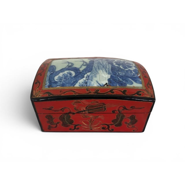 Antique Lacquered Chinese Porcelain Shard Box For Sale - Image 4 of 9