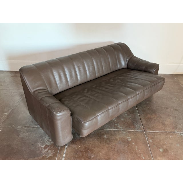 1980’s Buffalo Leather Ds-44 Attributed to DeSede Sofa For Sale - Image 9 of 16