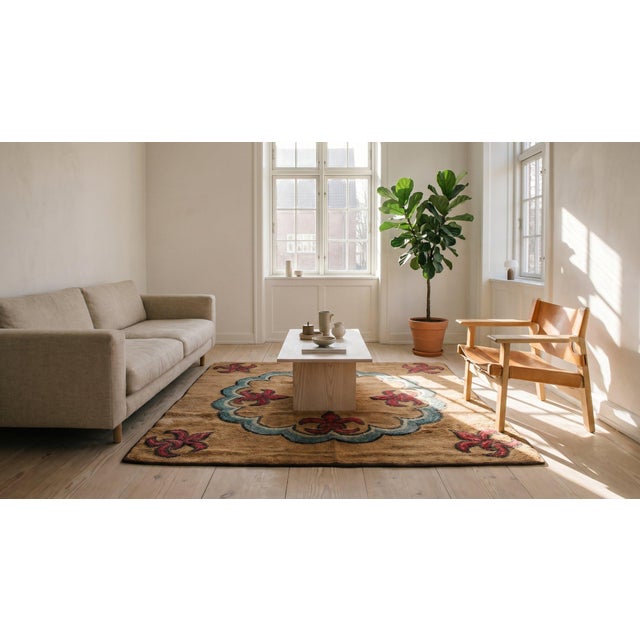 Textile 1920s Tan Camel Fleur De Lis Antique American Hooked Rug 4'10" X 4'10 Handwoven Wool Carpet For Sale - Image 7 of 7