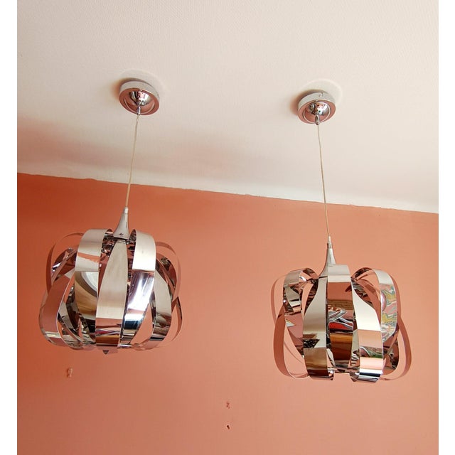 Space Age Chrome-Plated Metal Pendant Lights, 1970s, Set of 2 For Sale - Image 3 of 11