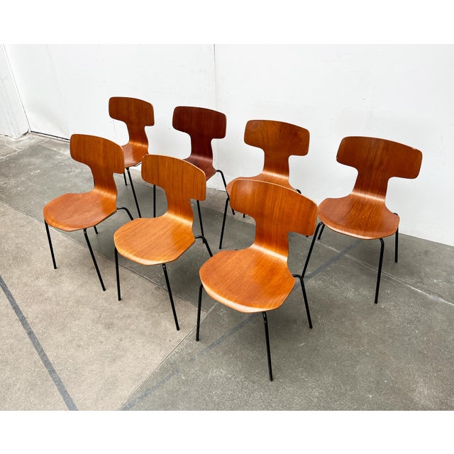 Mid-Century Modern Mid-Century Model 3103 Hammer Stacking Chairs by Arne Jacobsen for Fritz Hansen, Denmark, 1960s, Set of 7 For Sale - Image 3 of 18