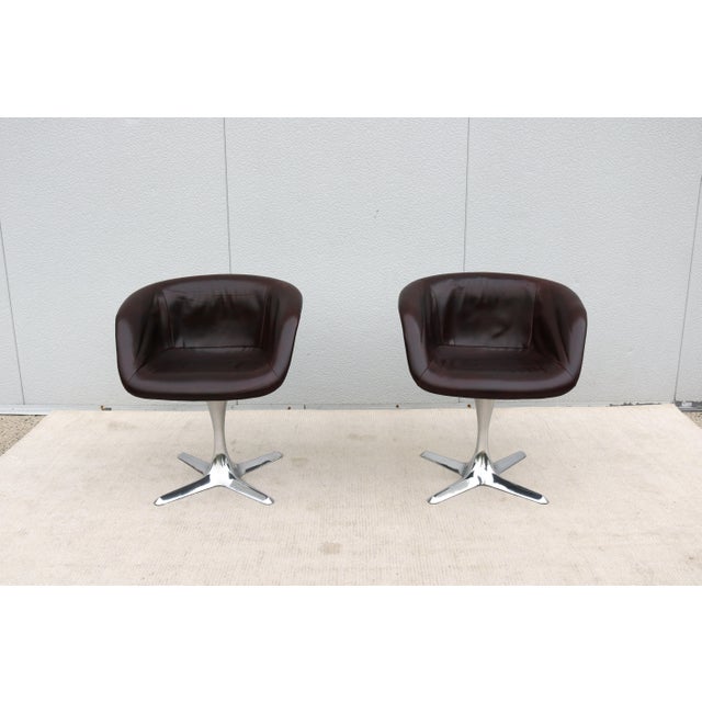 1960 Mid-Century Modern Burke Division Brown Leather Swivel Bucket Chairs, a Pair For Sale In New York - Image 6 of 18