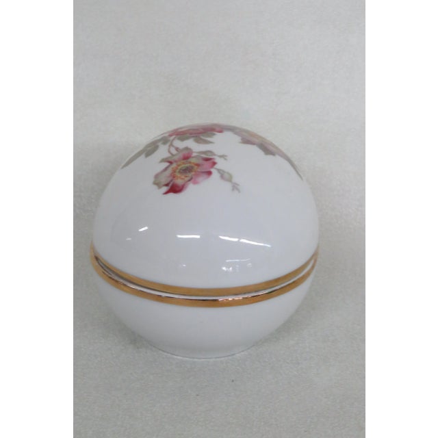 Gerlod Porzellan Tettau Bavaria W Germany Egg Trinket Vanity Jewelry Box For Sale - Image 11 of 12