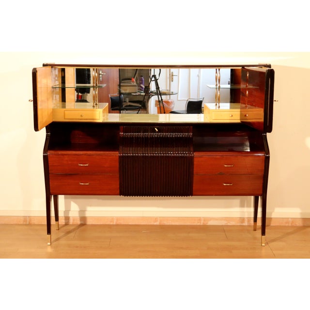 Mid-Century Modern Mid-Century Sideboard in Mahogany, Rosewood and Maple by Osvaldo Borsani, Italy, 1950s For Sale - Image 3 of 18