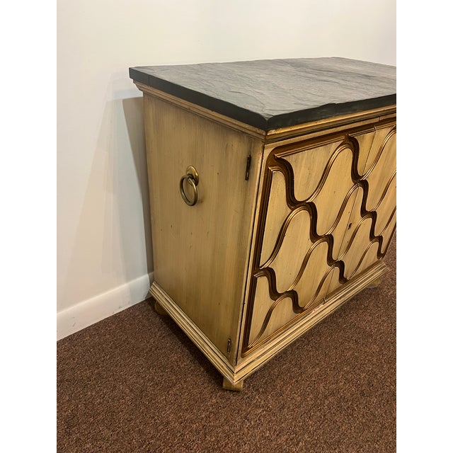 1950s 1955 Dorothy Draper Heritage Henredon Cabinet Slate Top For Sale - Image 5 of 11