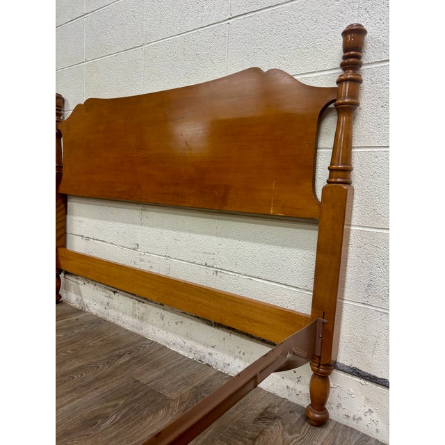 Vintage Full Size Ethan Allen Baumritter Colonial Manor Model 500 Bed For Sale In Kansas City - Image 6 of 16