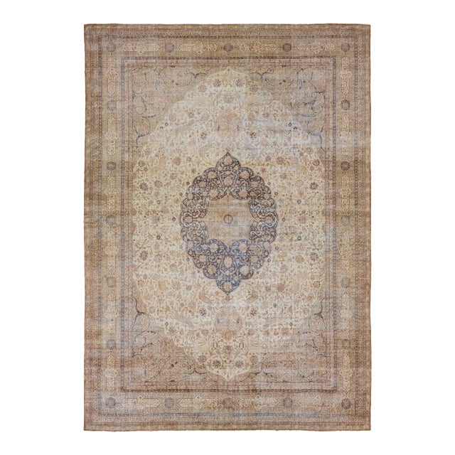 Oversize Antique Turkish Sivas Wool Rug Handmade Medallion in Beige Color For Sale