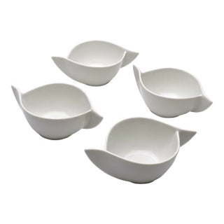 1990s Postmodern Villeroy & Boch "Flow" White Porcelain Handled Bowls - Set of 4 For Sale