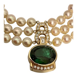 18Ct Green Tourmaline & 2.5Ct Diamond Necklace 14 KY Gold & Triple Pearl Layers For Sale