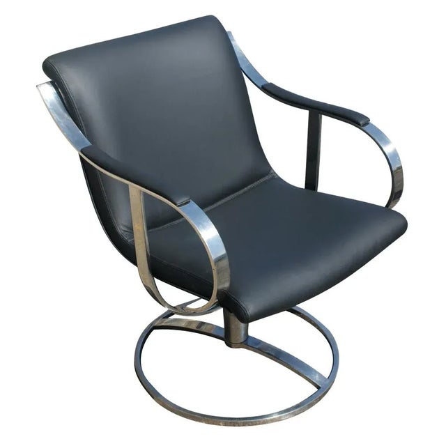 Mid-Century Modern Pair of Gardner Leaver for Steelcase Swivel Black Leather Lounge Arm Chairs Mr9077 For Sale - Image 3 of 9