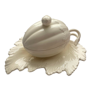 Wedgwood Creamware Small Tureen on Dish