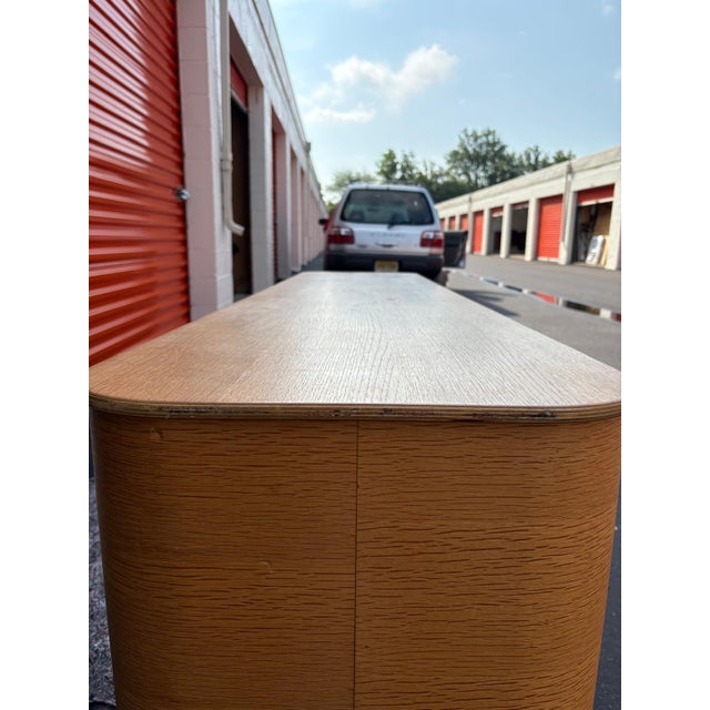 2000 - 2009 Mid-Century Modern Oak Media Console With Rounded Corners For Sale - Image 5 of 10