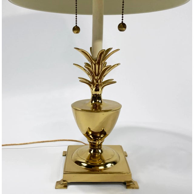 Vintage Bombay Brass Pineapple Table Lamp W Tole Shade For Sale - Image 4 of 13