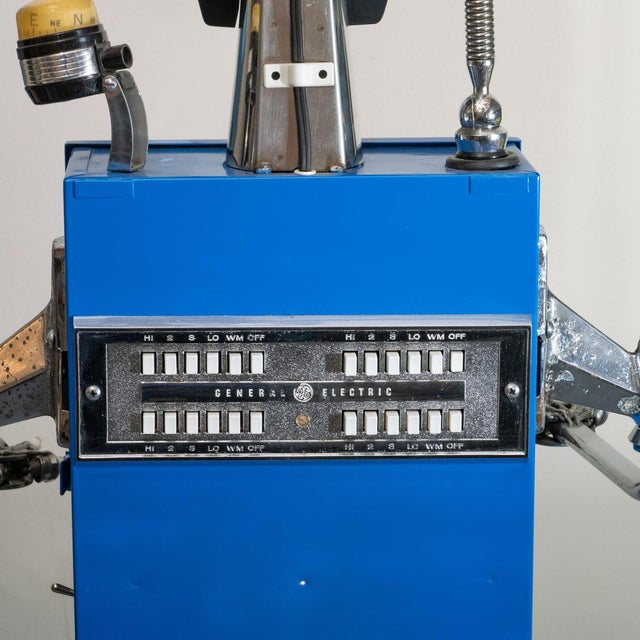 "Junkyard" Robot Sculpture by Steve Heller For Sale - Image 11 of 12