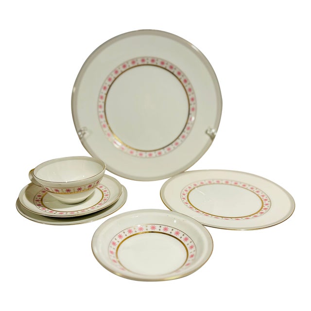 1960s Mid-Century Pink Atomic Star Place Setting- 6 Pieces For Sale