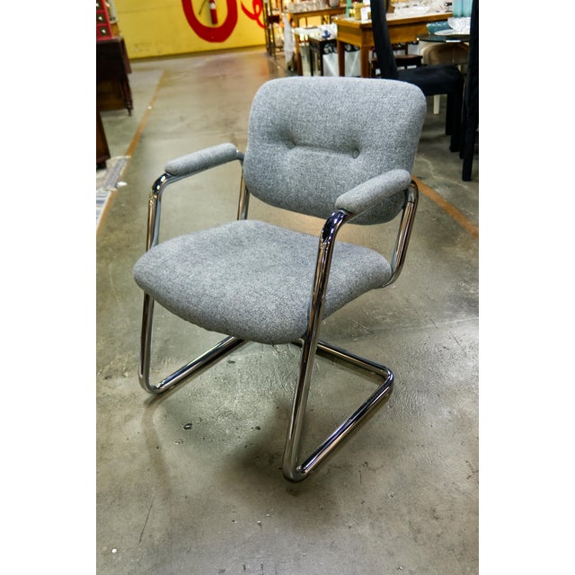 Mid-Century Modern Modern Chrome Cantilever Armchairs With Gray Tufted Upholstery a Pair For Sale - Image 3 of 5