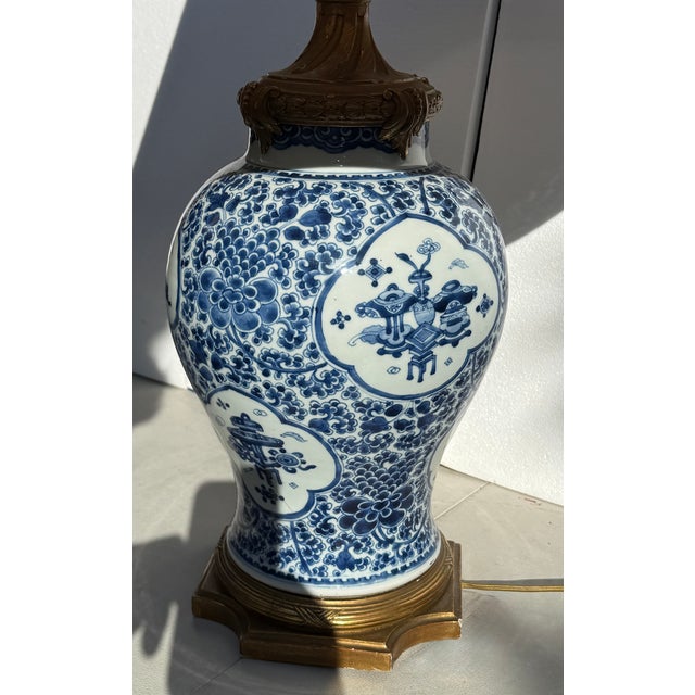 19c. Chinese Blue and White Lamp With Custom Shade For Sale In San Diego - Image 6 of 18
