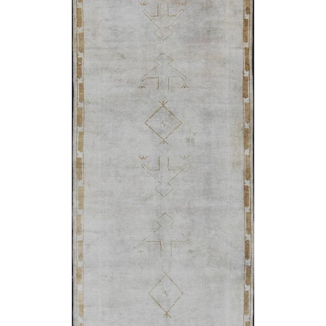 Tribal Muted Vintage Turkish Oushak Runner a Faint Tribal Design For Sale - Image 3 of 12