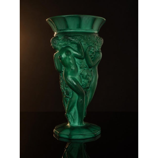 Green Art Deco Malachite Glass Vase by František Pazourek, Former Czechoslovakia, 1930s For Sale - Image 8 of 8