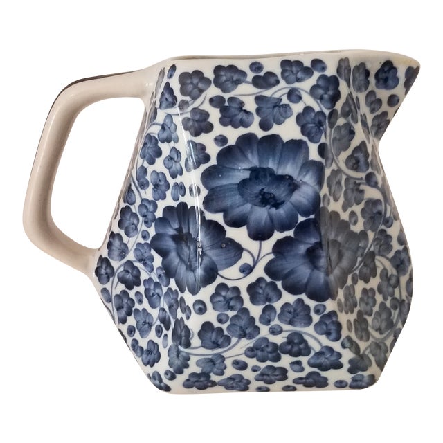 Vintage 1980s Chinoiserie Blue & White Ceramic Beverage Pitcher For Sale