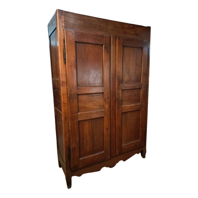 French Cabinet in Cherry Wood, 1700s For Sale
