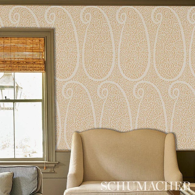 Schumacher Sample - Schumacher Ambala Paisley Sisal Wallpaper in Straw For Sale - Image 4 of 5