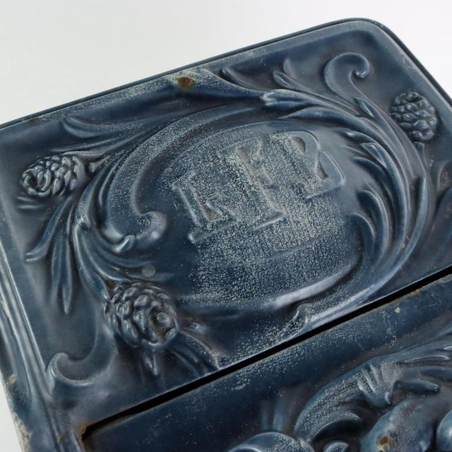 Charcoal Box in Cast Iron For Sale - Image 5 of 12