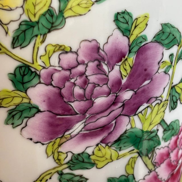 White Mid-20th Century Hand Painted Chinese Porcelain Table Lamps — A Pair For Sale - Image 8 of 18