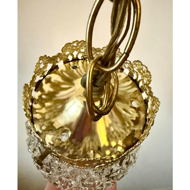 1940's Hollywood Regency Faceted Glass Double Pendant Light For Sale In Los Angeles - Image 6 of 8