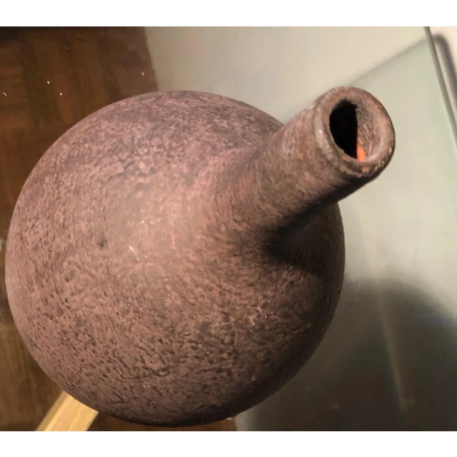 CORRECTION TO SHIPPING TIME, THIS IS SELLER SHIPPING, ARRIVAL TIME IS 4-10 DAYS FROM PURCHASE DATE. Transitional vase with...