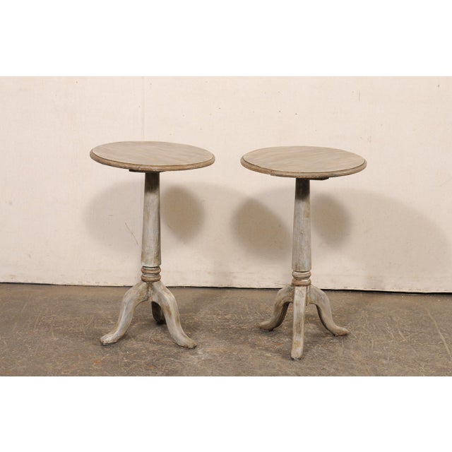 Early 20th Century Vintage Round Pedestal Side Tables - A Pair For Sale - Image 5 of 11