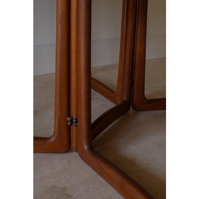 1960s Attributed to Hvidt & Molgaard Nielsen Hm6 Drop Leaf Dining Table for France & Son, Denmark For Sale - Image 9 of 16