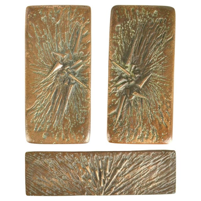 Brutalist Bronze Push Pull Door Handles and Letterbox with Dynamic Relief, 1970s, Set of 3 For Sale - Image 18 of 18