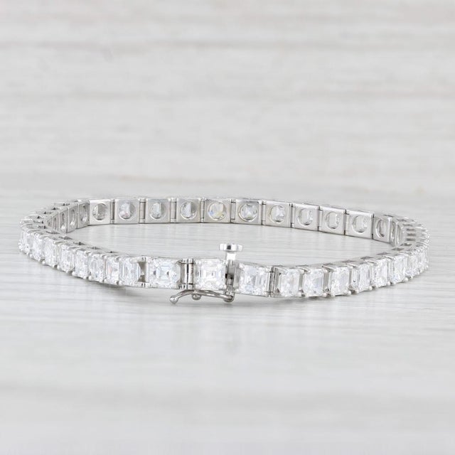 2010s 10ctw Vs2 Square Diamond Tennis Bracelet 14k White Gold 7.5" 3.9mm For Sale - Image 5 of 8