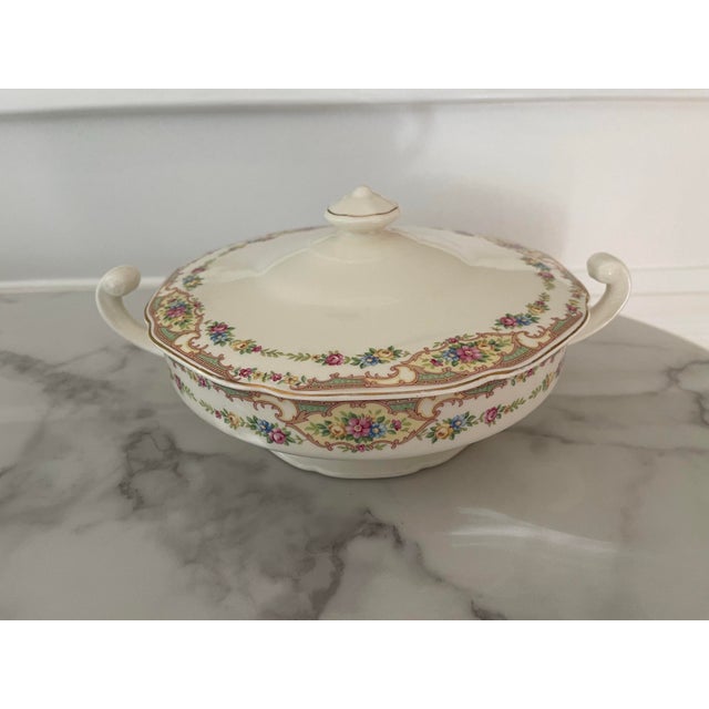 Vintage Petite Fleur Tureen For Sale - Image 4 of 6