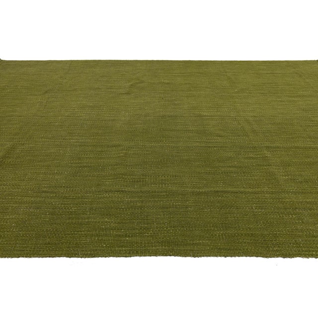 Modern Solid Olive Green Kilim Area Rug – Handmade Flatweave Wool 10x16 For Sale In New York - Image 6 of 11