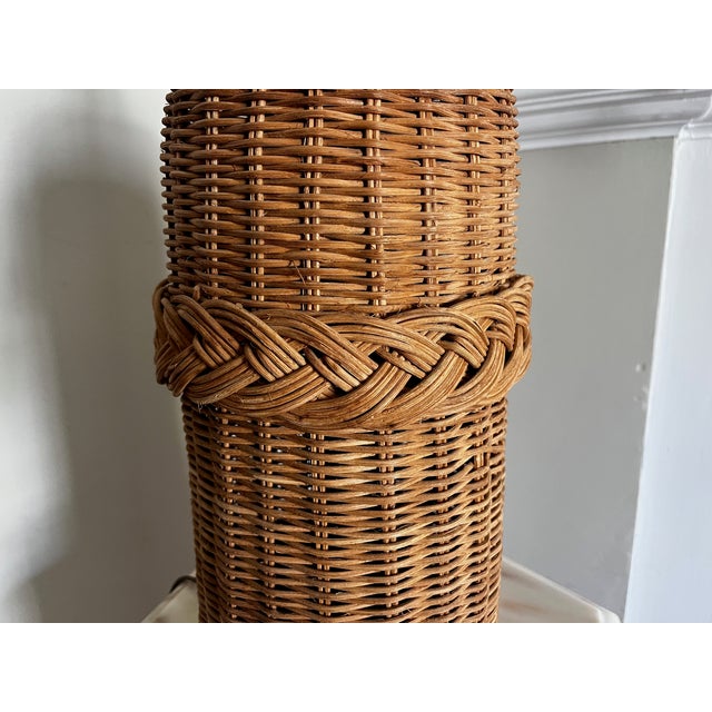 Mid 20th Century Rattan Braided MCM Table Lamp For Sale - Image 5 of 5