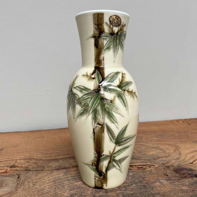 Porcelain Ikebana Flower Vase, 1960s For Sale - Image 16 of 16