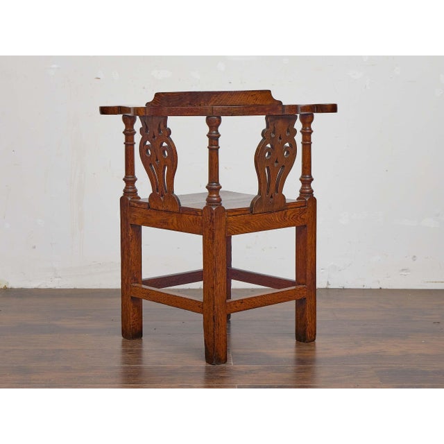 Mid 19th Century English 19th Century Oak Corner Chair With Carved Back Splats For Sale - Image 5 of 9