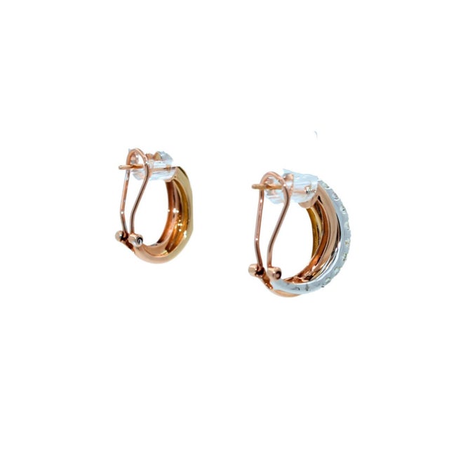 Contemporary Round Shape Brilliant Cut White Diamonds Pave Set 14k Triple Tone White Yellow Gold, A Pair For Sale - Image 3 of 8