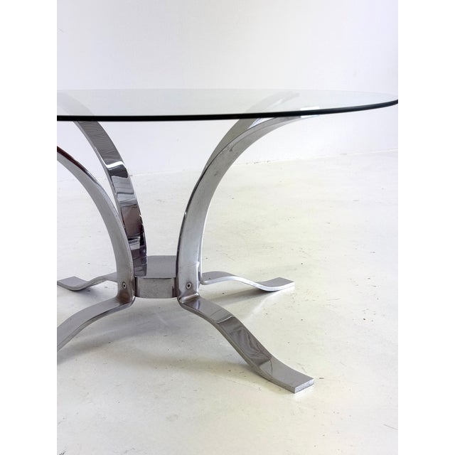 Mid-Century Modern Coffee Table in Glass with Chrome Frame, in Very Good conditions. Designed 1970 to 1979